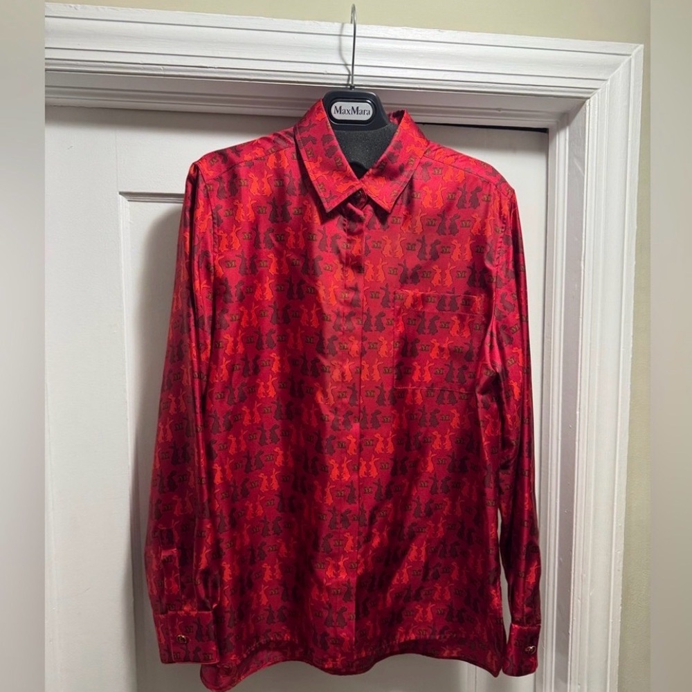 NWT MaxMara Red Patterned Year of the Rabbit Button Down